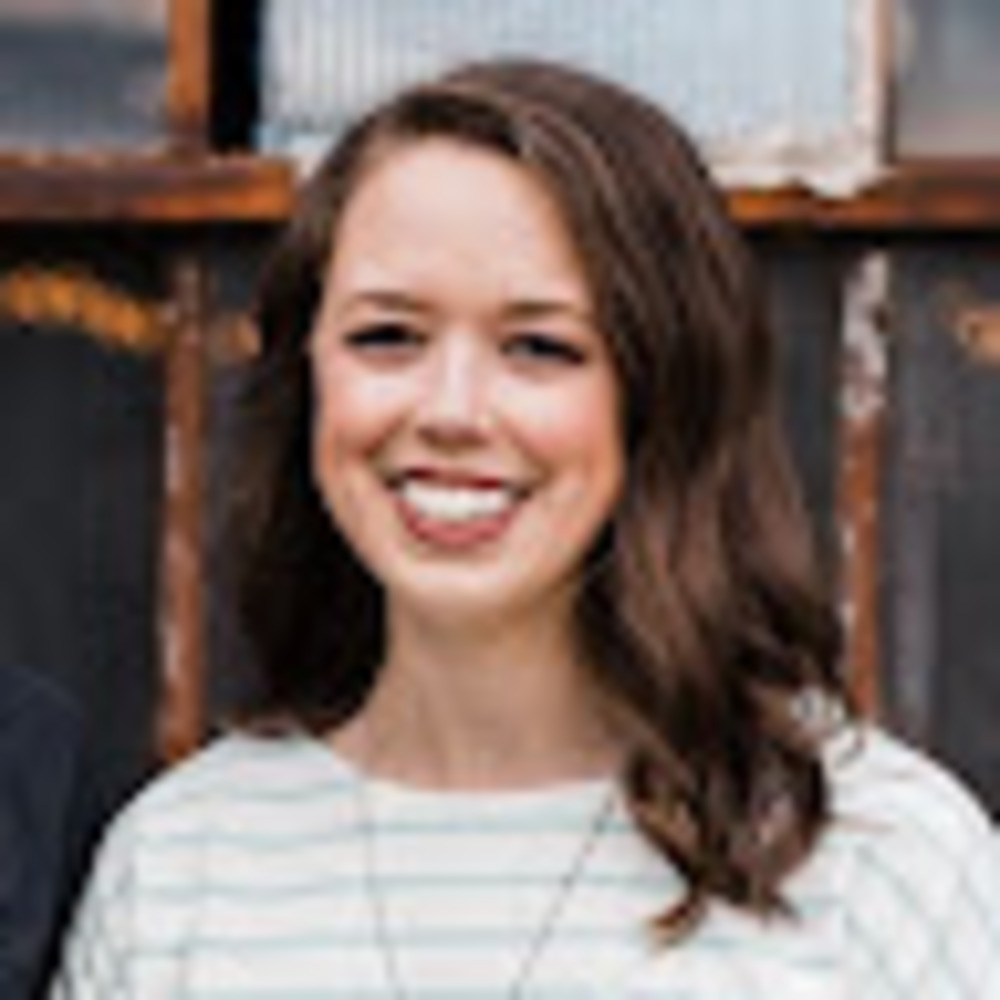 Meet your Posher, Becca